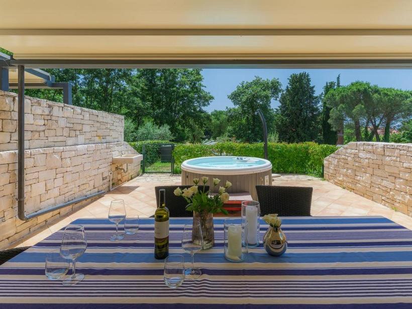 Bobos Place With Jacuzzi 46e